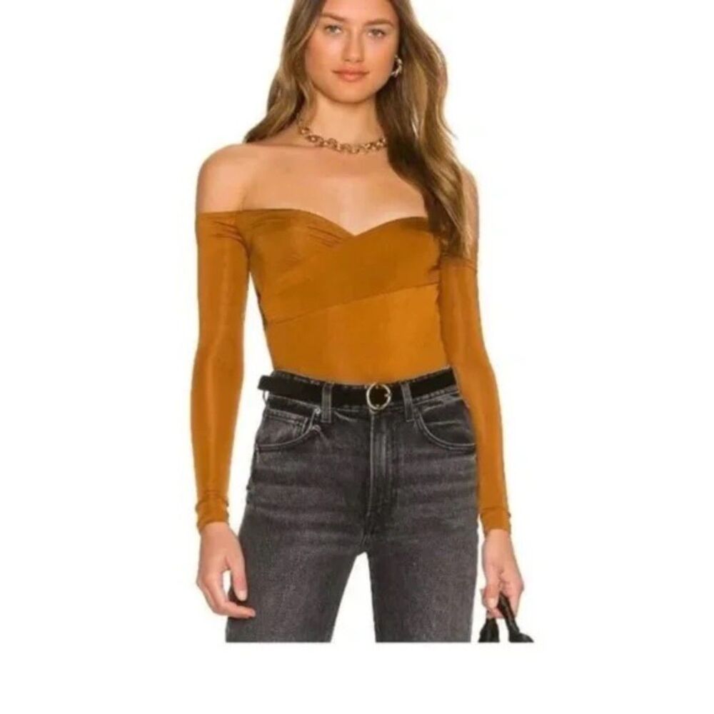 Superdown Emma Bodysuit Caramel Brown Off Shoulder Long Sleeves XXS